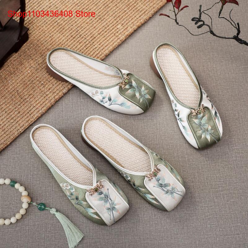 Novos Chinelos Bordados para C - Ethnic Fashion In avaliação e preço