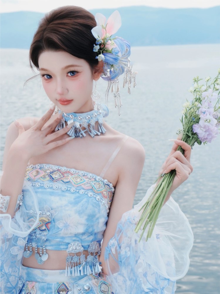 Ternos femininos com estilo ét - Ethnic Fashion Shoot avaliação e preço